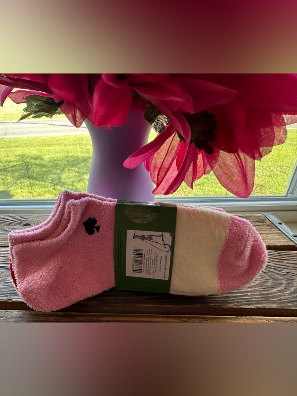 Kate Spade New York Pink & Red Low-Cut Cozy Socks – 3 Pack - New - Picture 2 of 3